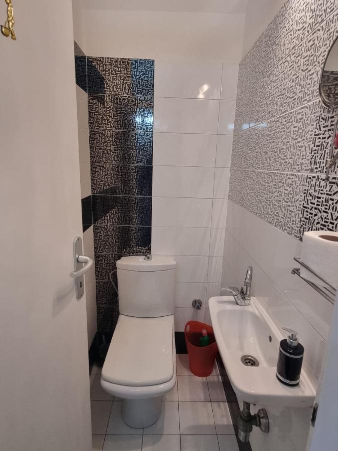 Hawaii- 2 Bdr, Arena, Sava Centar, Free Parking Belgrado Exterior foto