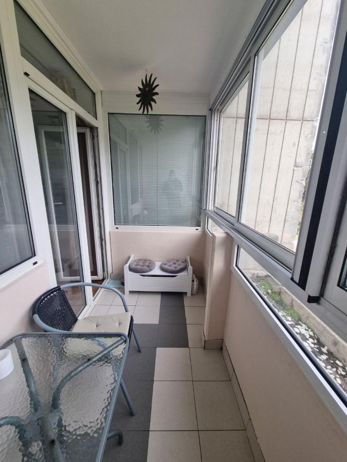 Hawaii- 2 Bdr, Arena, Sava Centar, Free Parking Belgrado Exterior foto