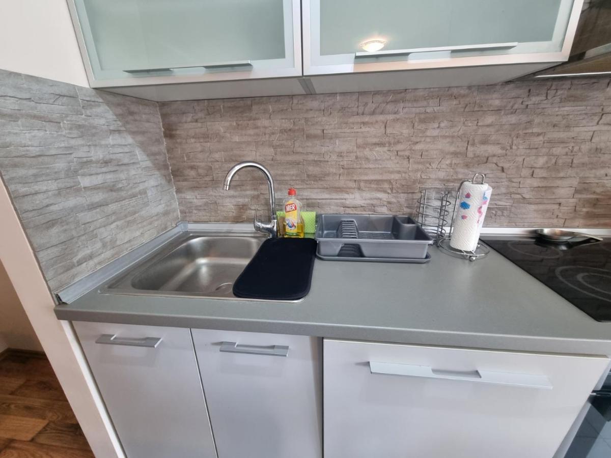 Hawaii- 2 Bdr, Arena, Sava Centar, Free Parking Belgrado Exterior foto